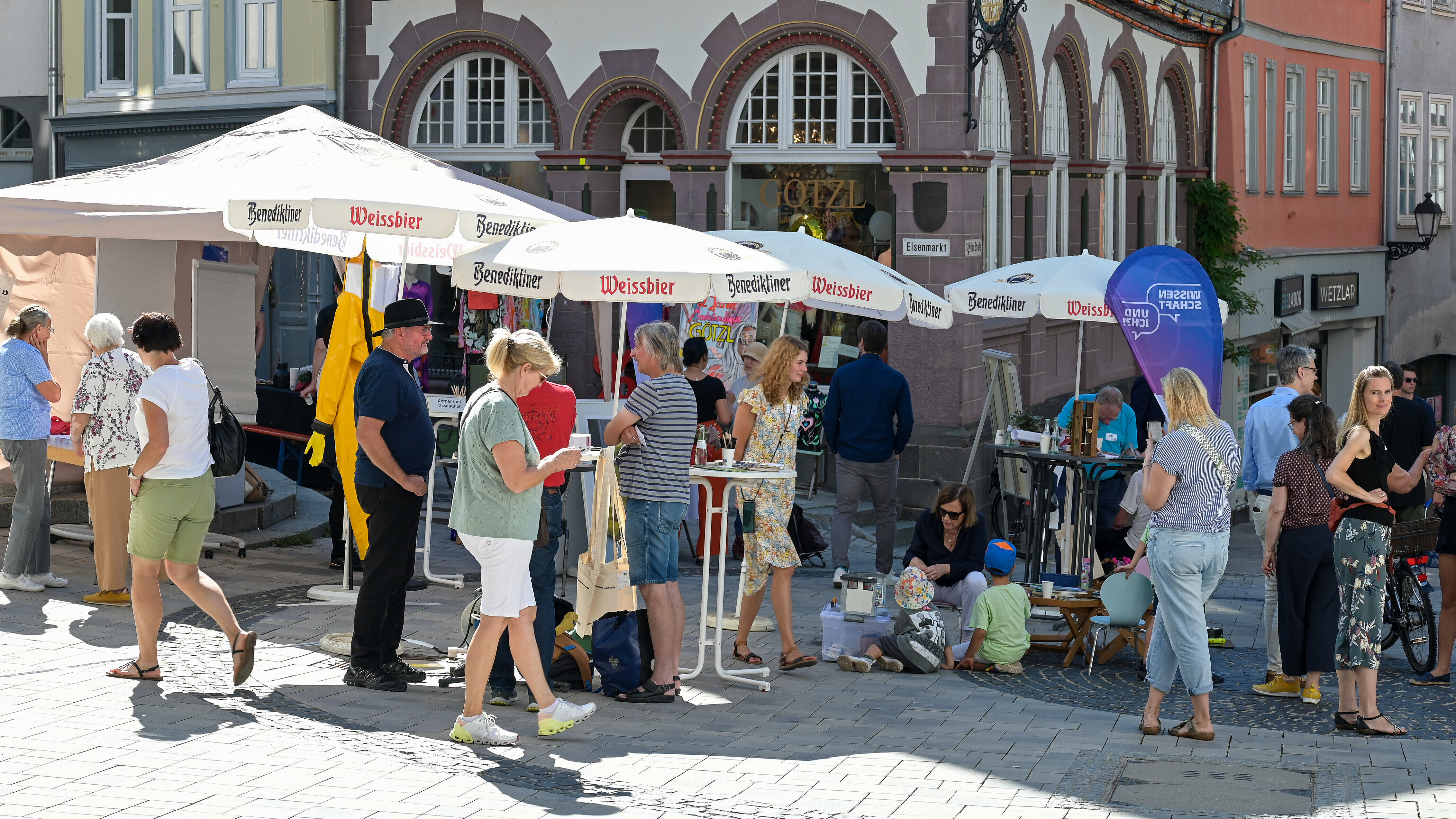 "Wissenschaft und ich?!" auf dem Eisenmarkt in Wetzlar am 7. September 2024.